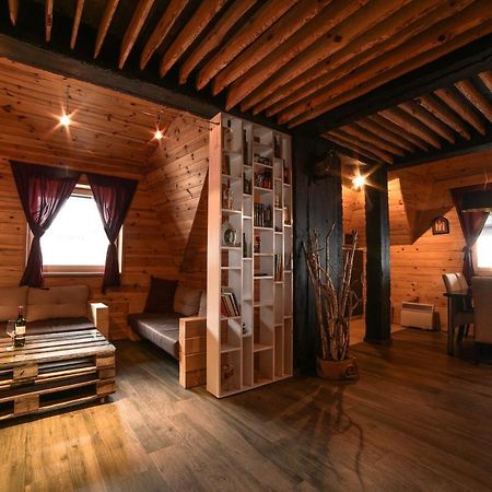Jollykop Apartments Kopaonik Buitenkant foto