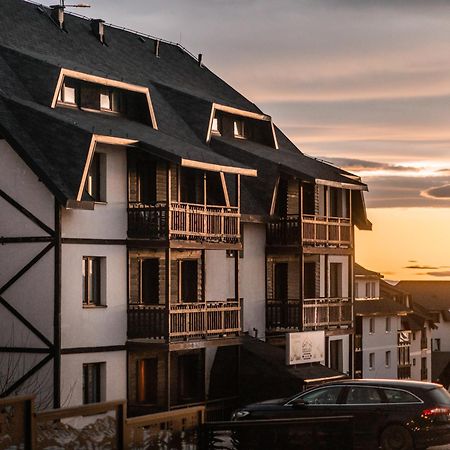 Jollykop Apartments Kopaonik Buitenkant foto
