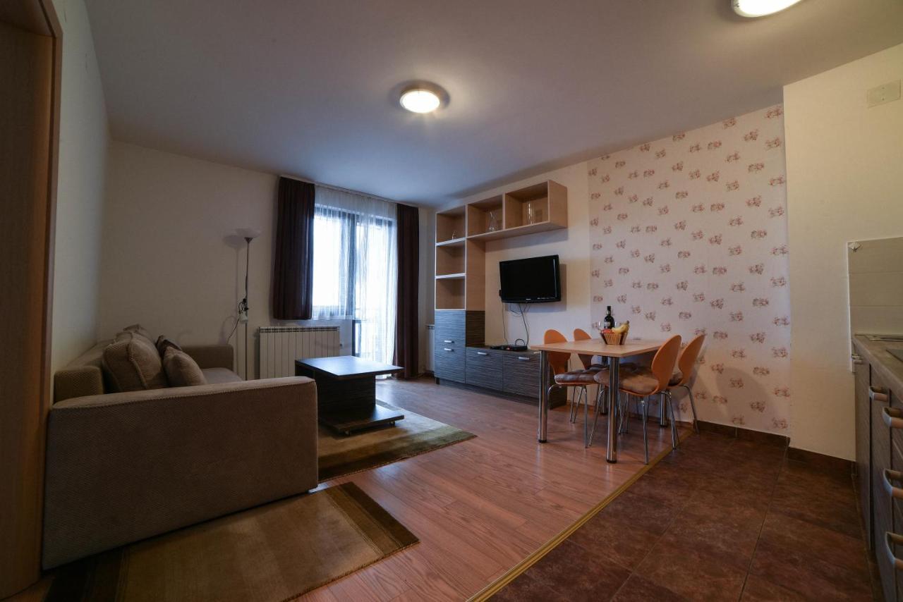 Jollykop Apartments Kopaonik Buitenkant foto
